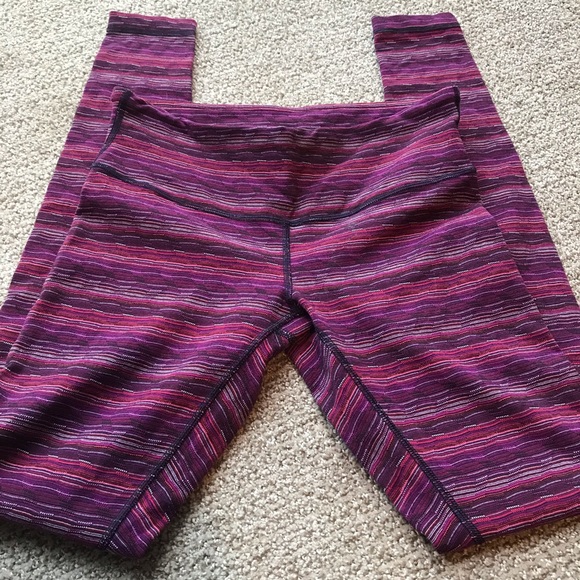 Lululemon Wunder Under full length legging - Picture 2 of 5